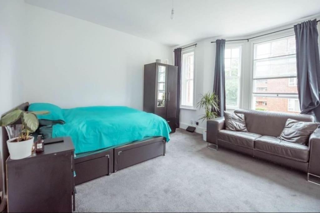Great Flat Close To Edgware Road Londra Exterior foto