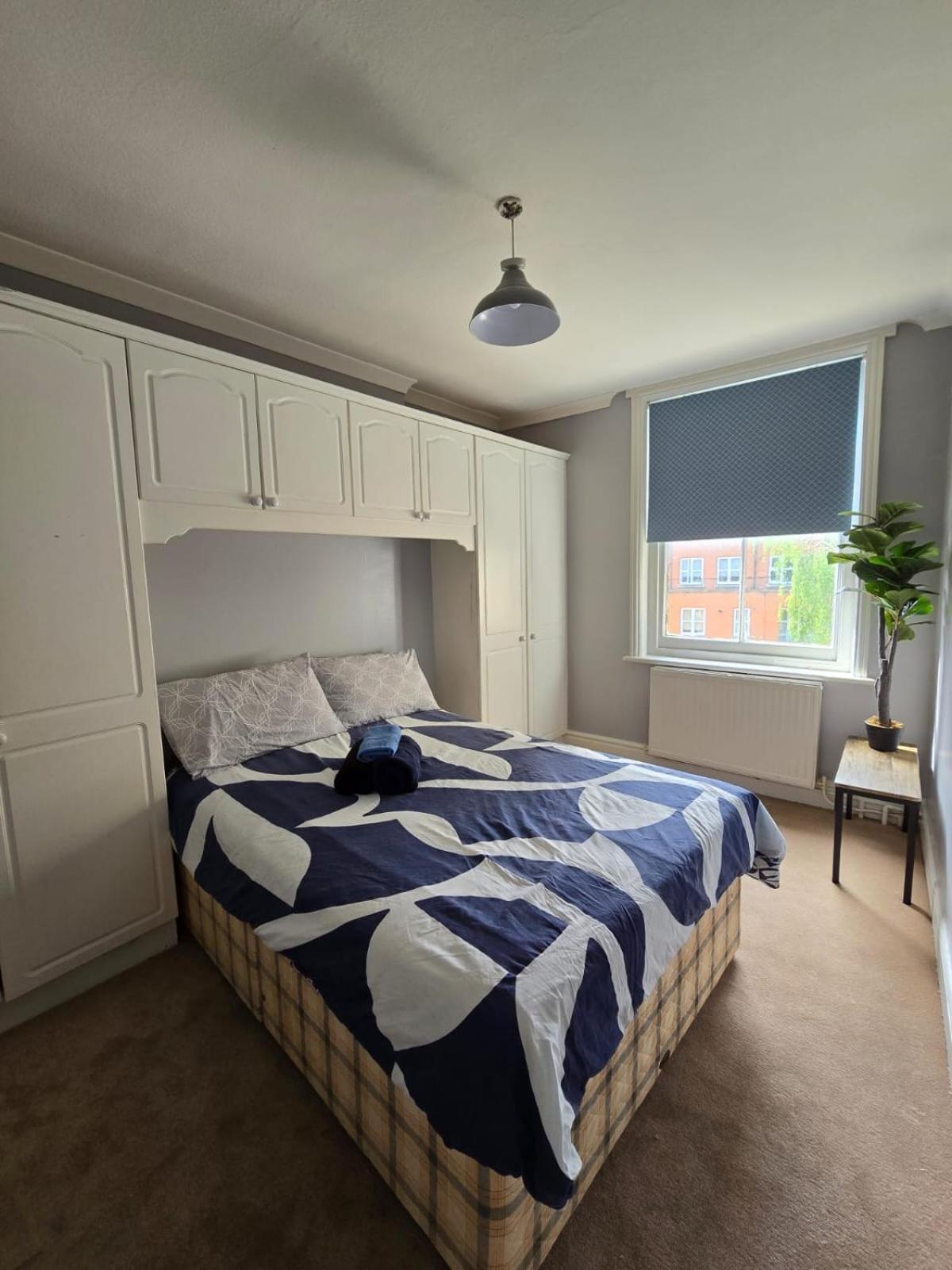 Great Flat Close To Edgware Road Londra Exterior foto
